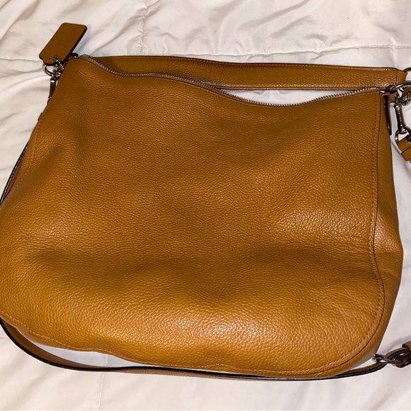 Coach purse - Picture 3 of 8